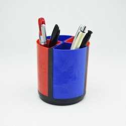 حاوية أقلام - أزرق وأحمر